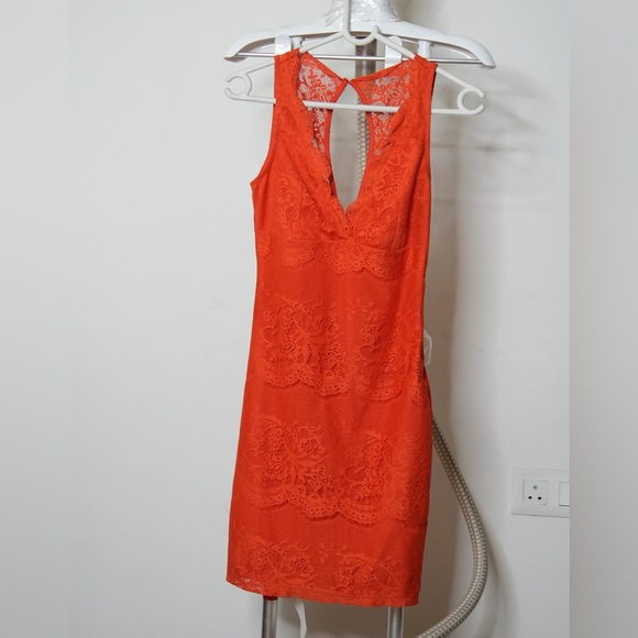 Brand new Zara limited edition lace mini dress for summer - Picture 3 of 7